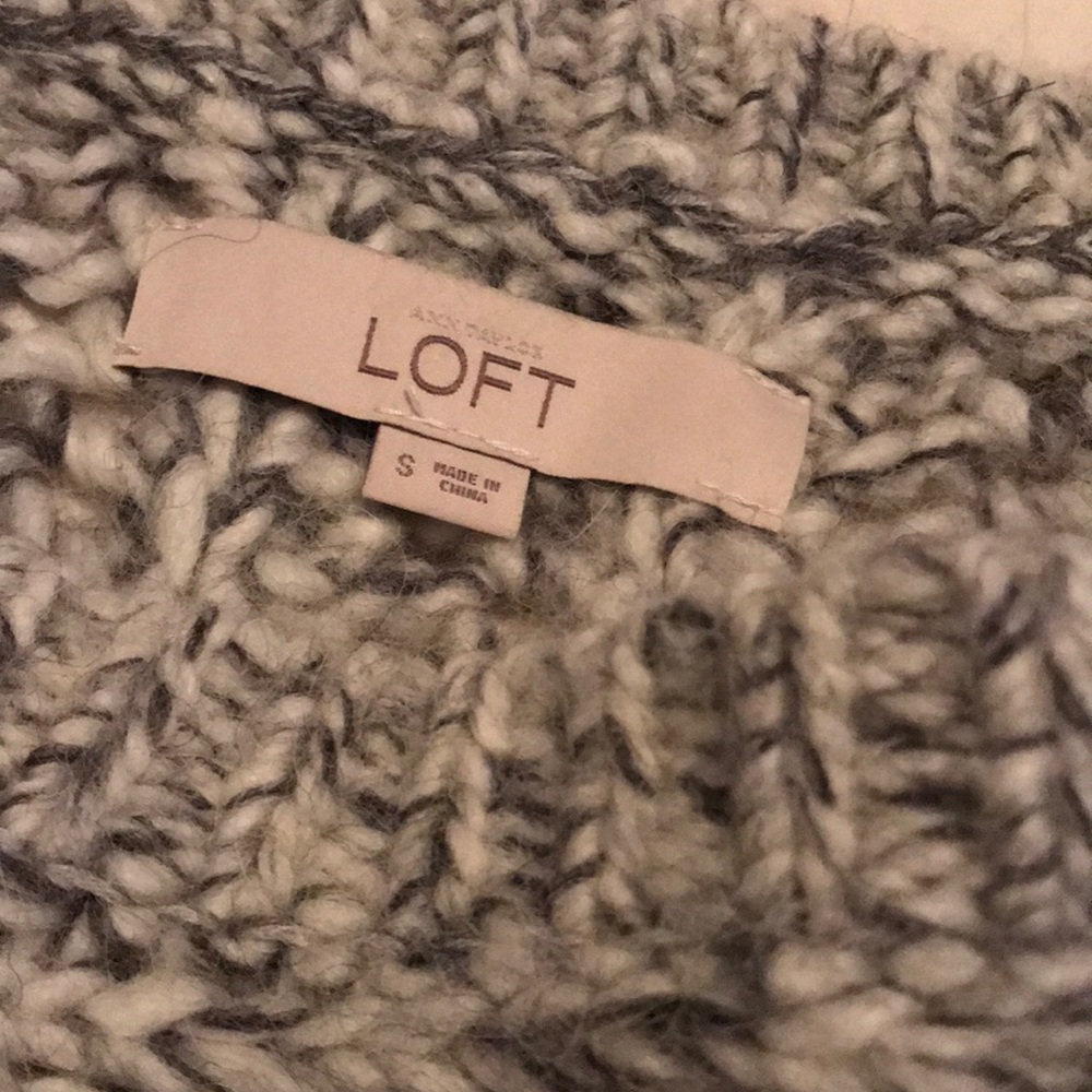 Thick cozy sweater - Picture 3 of 4
